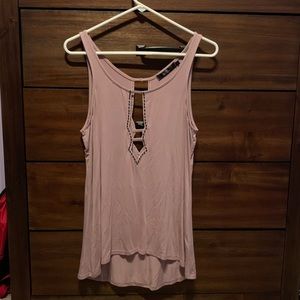 ‼️No Longer Available‼️ BKE women’s tank top.